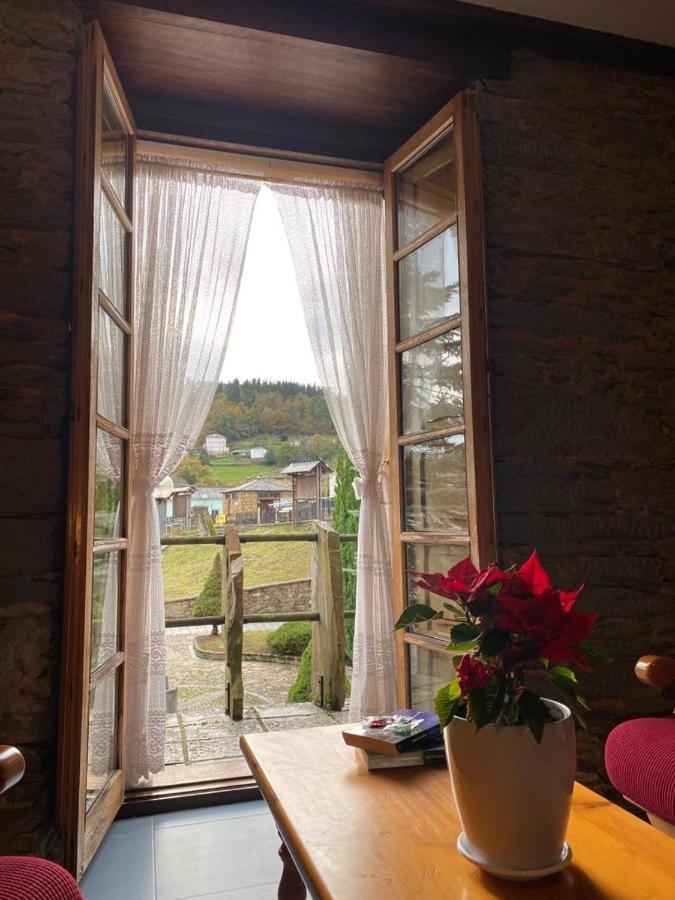Ahio San Martin, Apartamentos Rurales Casa De La Villa San Martin de Oscos エクステリア 写真
