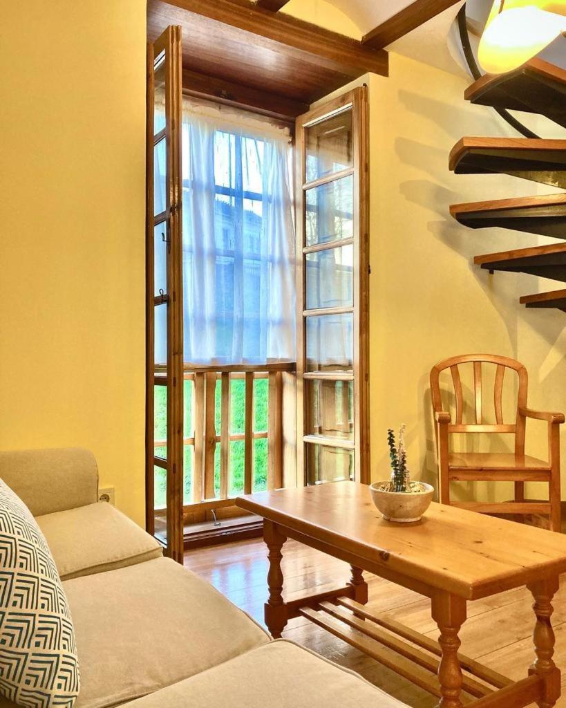 Ahio San Martin, Apartamentos Rurales Casa De La Villa San Martin de Oscos エクステリア 写真